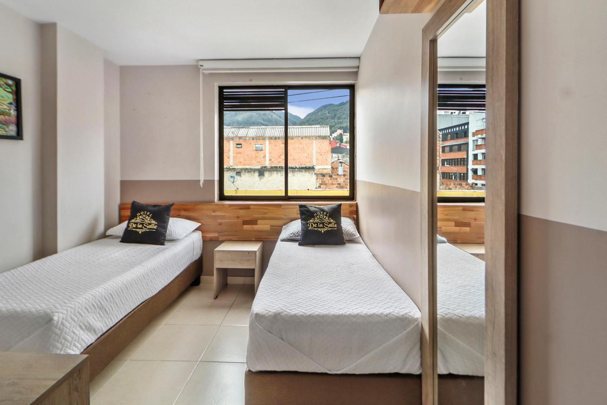 Hotel De La Salle, Bogota